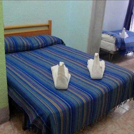 Hostal Eden Βαρκελώνη Εξωτερικό φωτογραφία