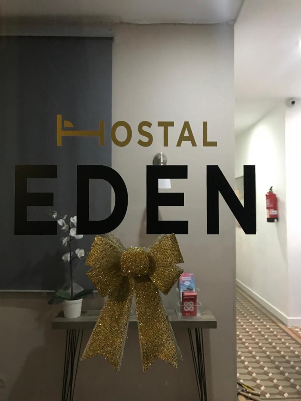 Hostal Eden Βαρκελώνη Εξωτερικό φωτογραφία